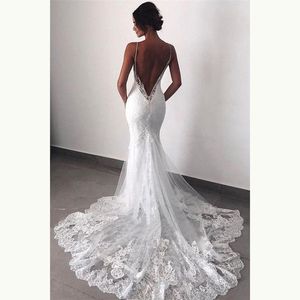 Urocza biała syrena koronkowa otwarta back ślubne sukienki ślubne paski spaghetti Zastosowane suknie ślubne na sukienkę formalną