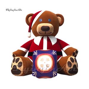 Duży nadmuchiwany niedźwiedź Brown Bear Outdoor Christmas Dekoracja kreskówka Modkotka Zwierzęta Model Air -Blown Bear Balon z czerwonym kostiumem na pokaz parku