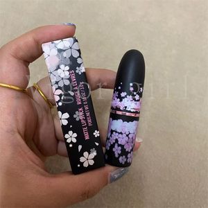 Совершенно новый помада Girl Beauty Make Up Cherry Blossom Lip Stick Matte Lipstick Rouge A Рычай 3.0G