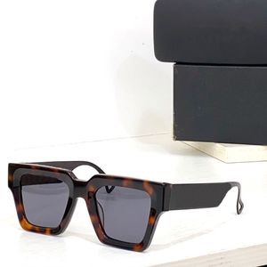 2022 Kvinnor Solglas￶gon M￤n Summer VV4431 Protection UV400 Vintage Sk￤rmade linser Square Integral Full Matte Frame Fashion Glasses Random Box