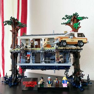 Blocks 2022 New 2499pcs City 75810 Stranger Things The Upside Down Building Blocks Bricks Set Children Toys Gift Christmas Gift T221028