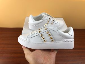 Golden studs sneaker mens casual shoes silver white pink band Ruthenium metallic leather luxury men women Sneakers