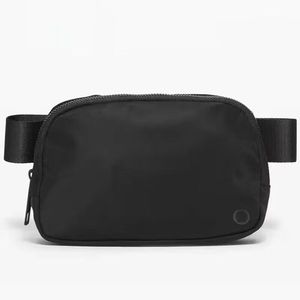 Nowa torba na pasek LU Oficjalne modele Damska sportowa torba na talię Outdoor Messenger Pojemność klatki piersiowej z logo marki