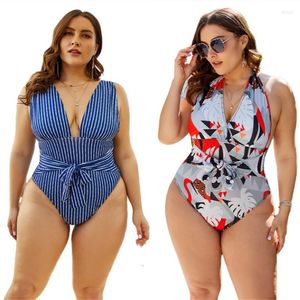 Kvinnors badkl￤der Kvinnor i plus -storlek 5xl Beach Style Bikinis Shorts Bodysuits Kvinnor Partihandel Randig Bodycon Stretch