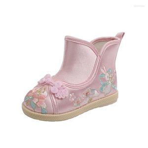 Scarpe da ginnastica Stivali da bambina Vecchio panno per bambini di Pechino Stile cinese Hanfu Danza popolare ricamata Moda corta