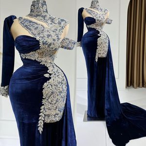 2022 Arabic Aso Ebi Velvet Sheath Prom Dresses Lace Beaded Crystals Evening Formal Party Second Reception Birthday Engagement Gowns Dress ZJ719