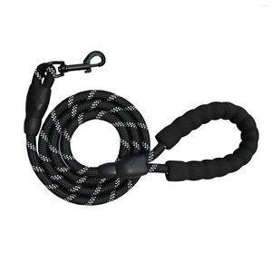 Colarinho de cachorro coleira de estimação para cães grandes de nylon durável Big Walking leads de pistas automáticas de extensão automática