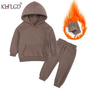 Set di abbigliamento 2-12 anni tuta con cappuccio ispessita famiglia di colore puro per bambini autunno e inverno sport per il tempo libero in cotone a maniche lunghe 221028