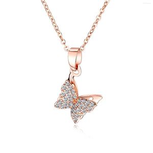 Pendanthalsband Cyue Simple Copper-plated guldf￤rg Fj￤rilshalsband Fashion All-Match Zircon-Solded ClaVicle Chain for Women