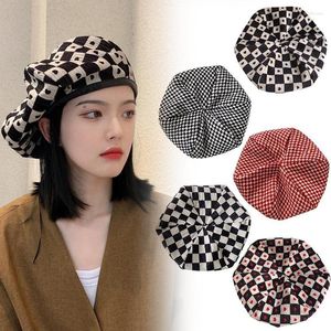 Basker Autumn Winter Plaid Beret Hatts for Women Girl Retro Fashion Female Checkerboard Artist Hat Beanie 2022