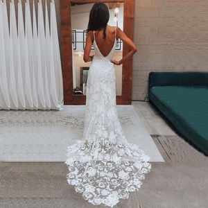 Latest Beach A Line Lace Bridal Wedding Gowns Backless Plunge V Neckline with Straps Wedding Dress for Bride Sexy On Sale