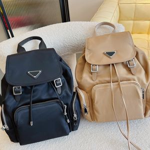 Klasyczny plecak męski projektant torby portfel moda NYLON plecak damski skórzany plecak torebka luksusowa torebka trójkąt plecak worek czarny khaki 28 cm