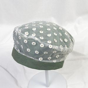 Beret Limited Style Beret Femploidery Flower Dwuściód-koronkowy kapelusz z dyni Temperament Niedobór płaskiego malarza