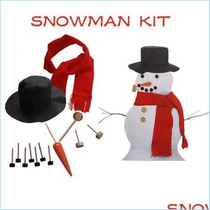 Decorazioni natalizie Simulazione in legno Dress Up Snow Man Kit Decorazioni natalizie Set di accessori Pupazzo di neve Occhi Naso Bottoni Pipa Sca Dh9Ms