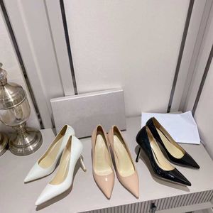 Designer patent l￤der kl￤nning skor br￶llop h￶ga klackar tofflor silke satin dubbel b￥ge kristall vit svart rosa r￶dbl￥ lyxfest sandaler med l￥da
