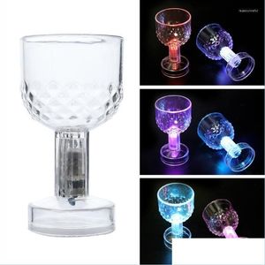 Party Decoration Party Decoration 50 ml LED Flashing PS Cup Bar Supply Pine Shaped Water Sensing Flash Colorf Light Lysinous Wine Bee Dhbua