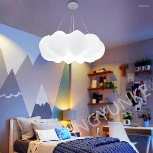 Lampade a sospensione Lampada a forma di nuvola Luci Casa Soggiorno Decorativo Apparecchio a soffitto a LED Camera da letto per bambini Lampadario semplice con dimmer