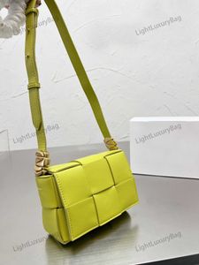 5A axelväska designer läder mode handväska för kvinnor klassiska berömda märke crossbody väskor221030