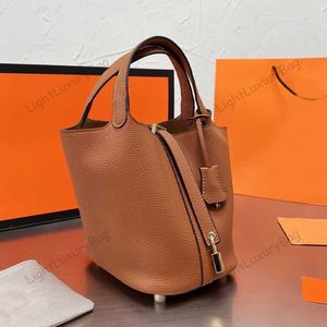 Borse Borsa Designer Portafoglio in morbida pelle Leggero pratico modello Lychee per le donne Borse per lo shopping classiche di marca famosa 221030