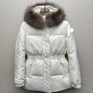 패션 디자이너 자수 배지 코트 여우 모피 칼라 여자 겨울 코트 여성 윈드 브레이커 다운 재킷