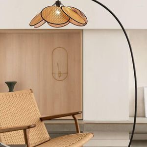 Floor Lamps Nordic Blooming Lamp Fashionable Stand Art Live Room Arc Coffee Hogar Y Decoracion Novedosos Decoration