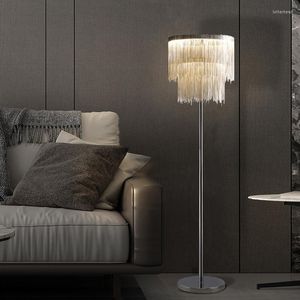 Floor Lamps Modern LED Lamp Tassel Light Fixture Luxury Home Decor Est Design Room Bedside Sofa Side