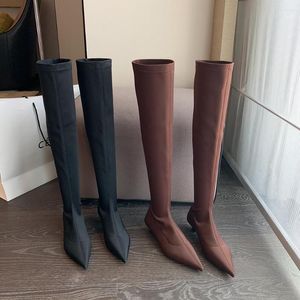 Boots Moda Mulheres sobre o joelho pontual de pé de outono Inverno Botas altas marrom preto fino salto médio meia meia