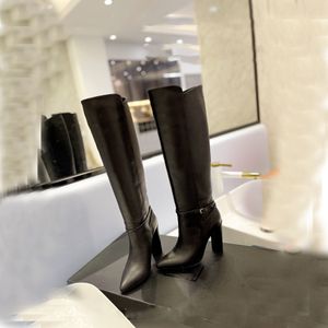 Elegantes Design der neuen langen Stiefel, Designer-Luxus-Winter-Schaffell-Damen-Spitzschuhe, Mode, kniehohe Absätze, Cowboy-Stiefel, Stickerei