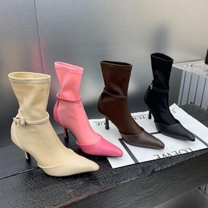 Botas apontadas para mulheres tornozelo sapatos esticados bege bege marrom preto cinta fivela de fivela fina de salto alto deslize em bombas de inverno