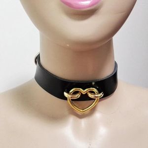 Chokerfrauen Harajuku Mode sexy Rock Punk Halsketten Leder handgefertigtes Kragen Goth süßes Herz Goldenes Metall Drehmomente