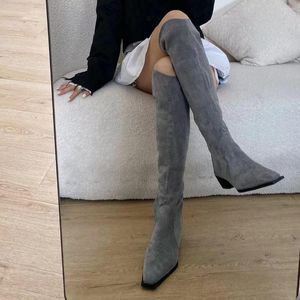 Сапоги серые черные женщины на колене западные швейные дизайн плоские средние каблуки носки Botas Winter Party Pumps Fashion Frome Those 39