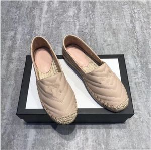 Sladdplattform matelasse läder espadrilles lägenheter designer tofflor kvinnor sandalskor aprikos röda vita mulor loafers sommar lyx kvinnors glider