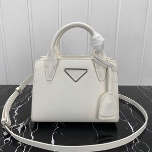 Omuz çantaları satış yüksek kaliteli moda kadın omuz çantası gerçek deri göğüs paketi bayan çanta presbyopic cüzdan messenger crossbody çanta