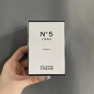 TOP quality brand N5 hand cream 50ml LA CREME MAIN black egg & white egg hands cream skin care