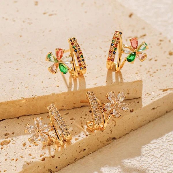 Pendientes tipo botón Minar Encantador Colorido CZ Zirconio Cúbico Flor Multicapa En forma de C Mujer Latón chapado en oro real de 18 quilates Joyas