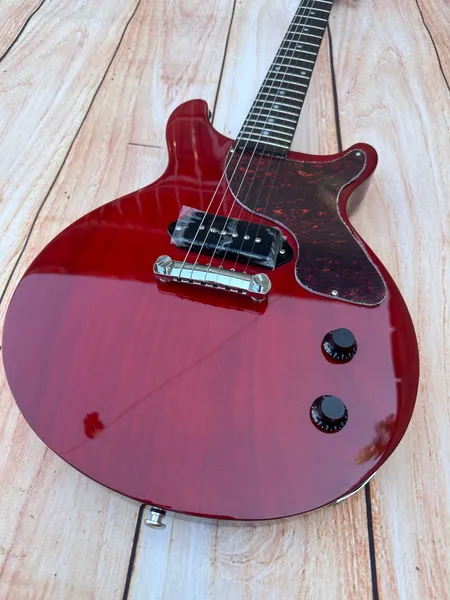 Guitarra elétrica padrão, incrustação de pérola branca, vermelho transparente, afinador retrô, em estoque, pacote relâmpago