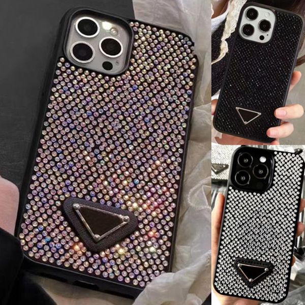 Moda P Tasarımcı Üçgen İPhone 15 Pro MAX 14 13 12 12 Clear Glitter Ren Stone Case iPhone15 Plus iPhone15promax Luxury Bling Shiney Cover
