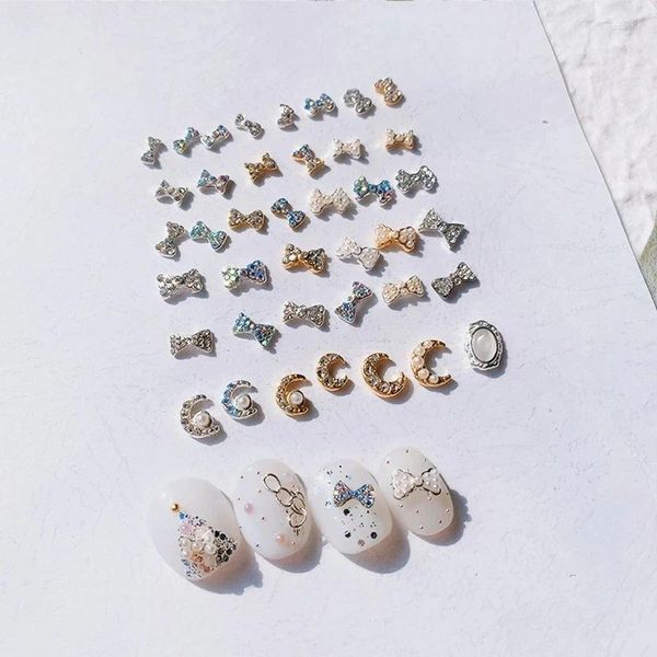 Tırnak Sanat Dekorasyonları 100 PCS 3D Alaşım Plus Butterfly Ay İncileri Takılar UV Jel Tırnaklar için Metal Rhinestone Tasarım Manikür Takı