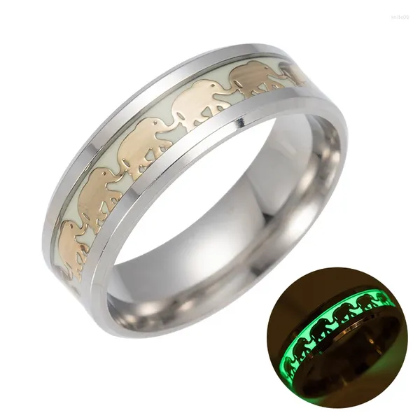 Anéis de Cluster 2024 Luminoso Banhado a Ouro Elefante Dourado Incrustado Fundo Verde Moda Anel Fluorescente Masculino Série Animal Jóias