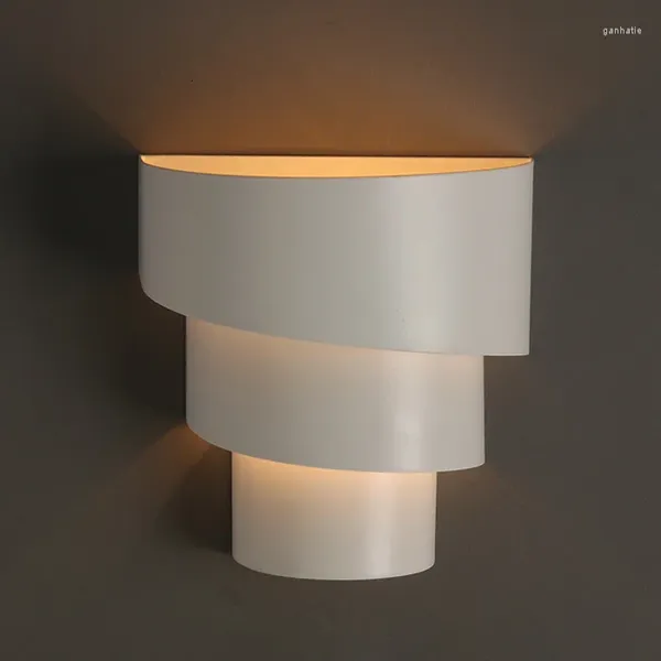 Lampada da parete Illuminazione da bagno antica Oggetti decorativi a led moderni per la vanità dell'interruttore domestico