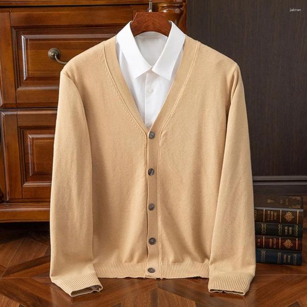 Maglioni maschi casual uomo classico colore a colori solidi maglione cardigan a v-scollo per uomini morbidi cardigan di fascia alta ricopri abbigliamento maschile