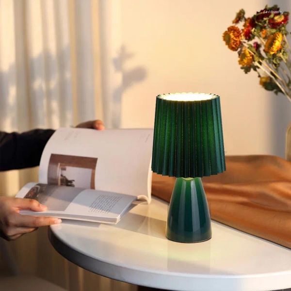 Tischlampen Moderne einfache nordische Art-Schlafzimmer-Nachttisch-Keramik-Nachtlampe