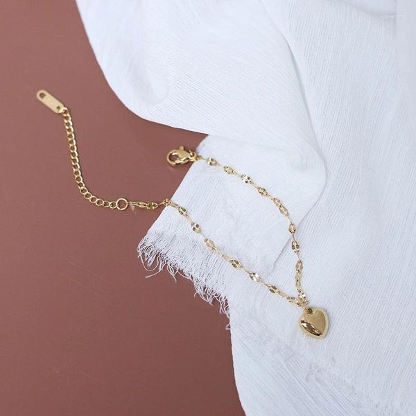Braccialetti a maglie Gioielli alla moda da donna in acciaio inossidabile placcato oro 18k con ciondolo a forma di cuore, catena con labbra sottili