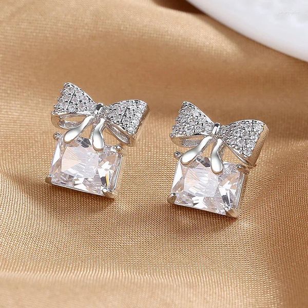 Ohrstecker Luxus-Bowknot für Frauen Silber Farbe Rechteck Weiß Zirkon Hochzeit Kleine Ohrstecker Verlobungsfeier Schmuck Geschenk