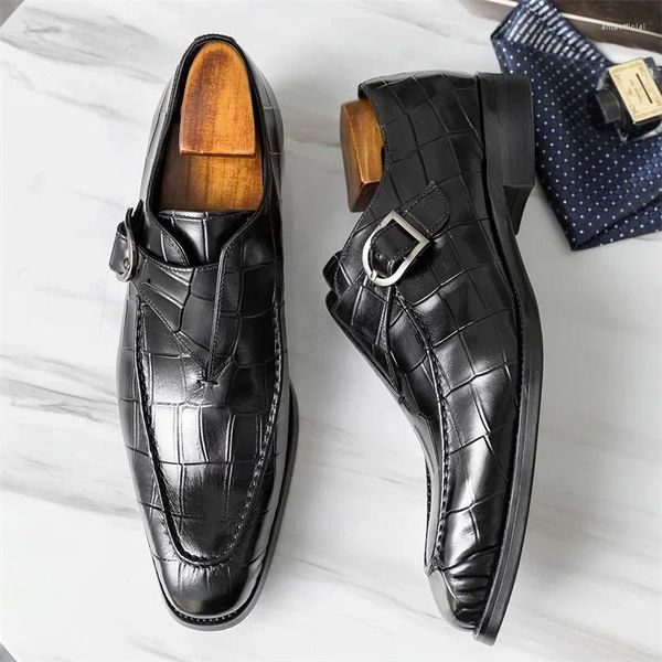 Scarpe eleganti da uomo basse a punta moda stile classico britannico business matrimonio 2024 primavera autunno in pelle