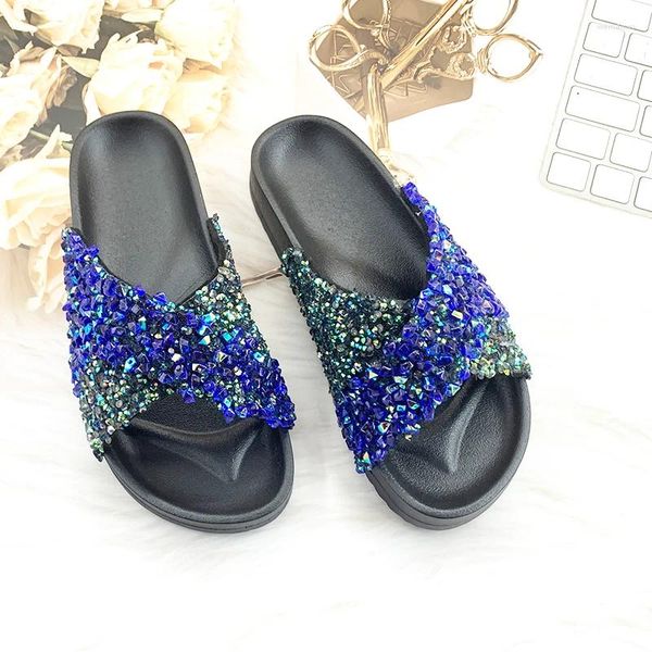 Chinelos Senhoras Bling Flats Feminino Moda Ao Ar Livre Sapatos de Praia Sandálias Casuais Antiderrapantes Flip Flops