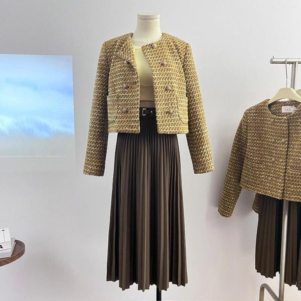 Abito a due pezzi Autunno Piccolo profumo Set di tweed vintage Donna Crop Top Giacca corta di lana Cappotto Gonne a pieghe Set 2 abiti