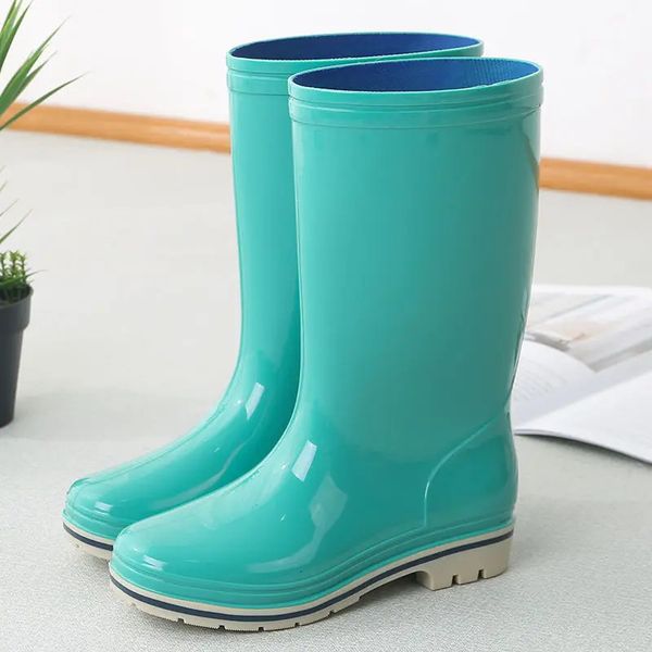 Mulheres cor sólida meados de bezerro botas de chuva pvc água à prova dwaterproof água sapatos wellies confortável antiderrapante botas de chuva mulher galochas de borracha 240102