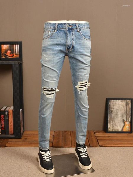 Jeans Masculinos Rasgados Retro Trendy Slim-Fit High-End Estilo Coreano Casual Light Blue Skinny Tappered Calças