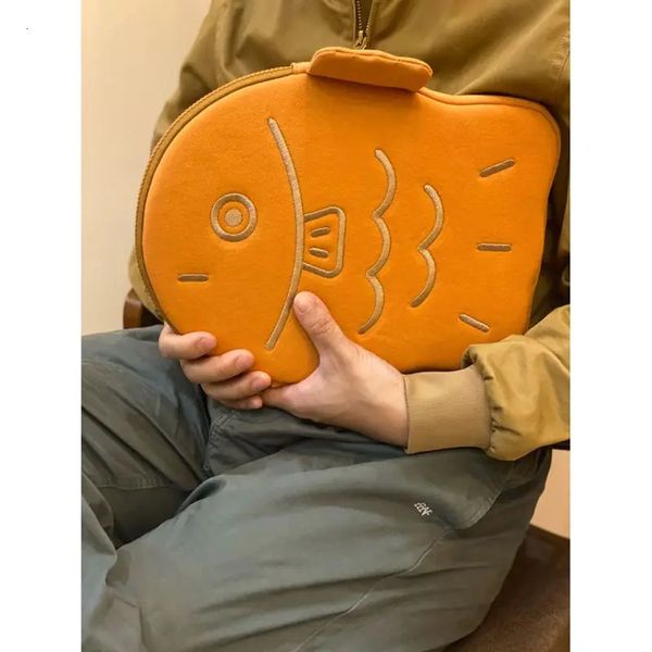 Ins Fish Cute Чехол для ноутбука 11 13,3 14 дюймов для Pro Air 13 M1 M2 Dell HP Asus Чехол Сумка для компьютера Женская 231229